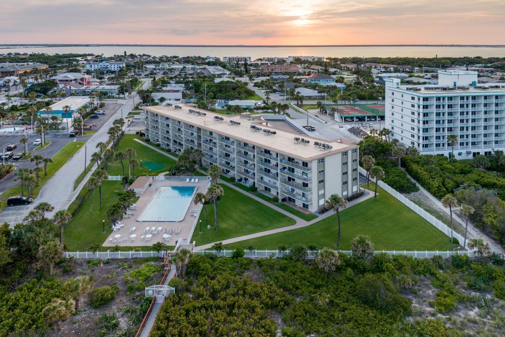 Cocoa Beach Towers Dış mekan fotoğraf