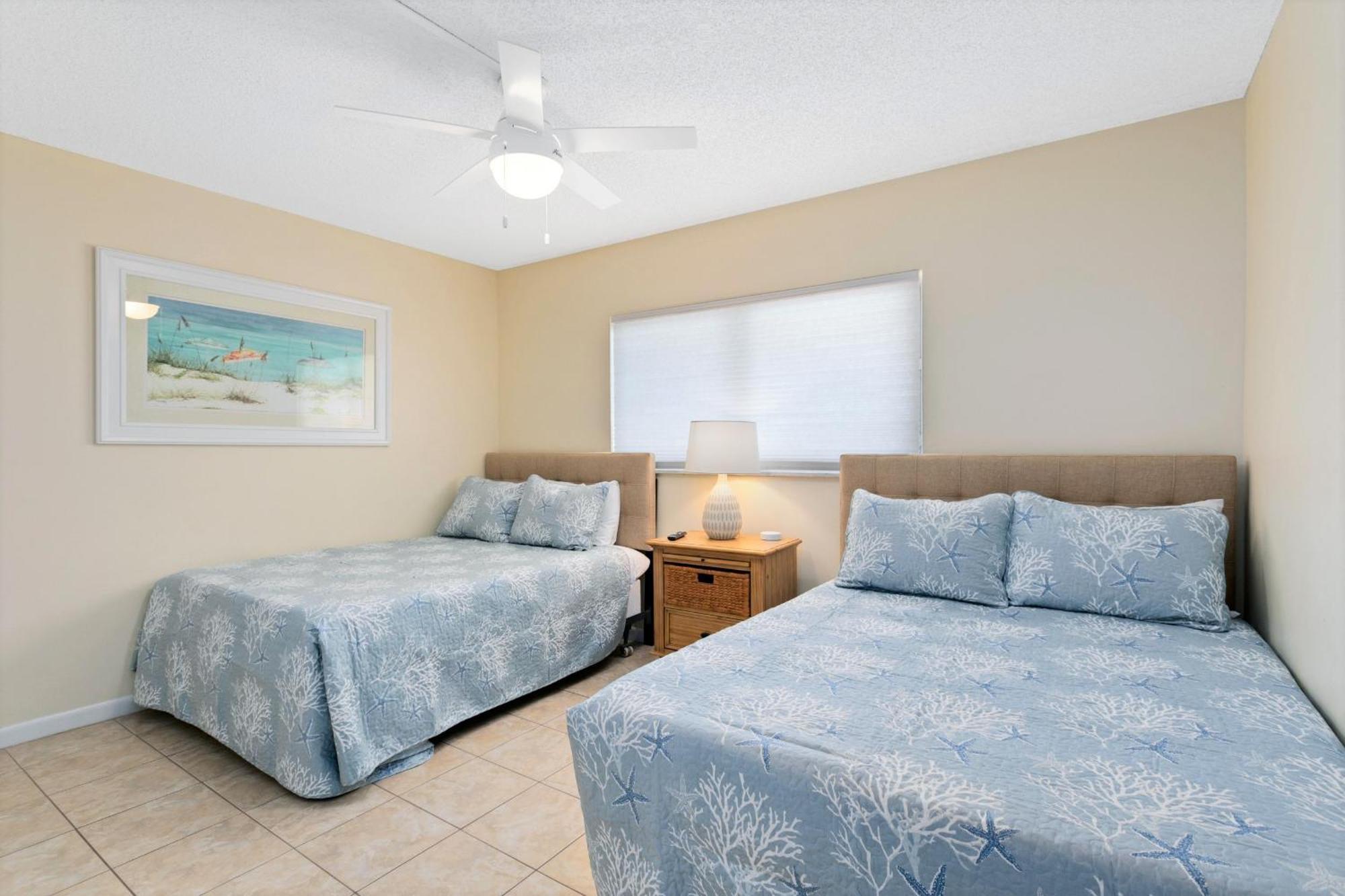 Cocoa Beach Towers Oda fotoğraf